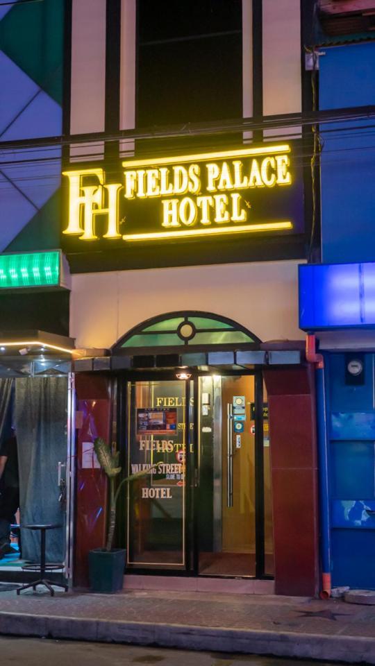 Fields Palace Hotel Angeles Buitenkant foto